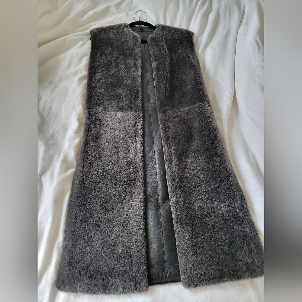 HOST PICK! Helmut Lang Shearling Reversible Vest - Picture 5 of 7